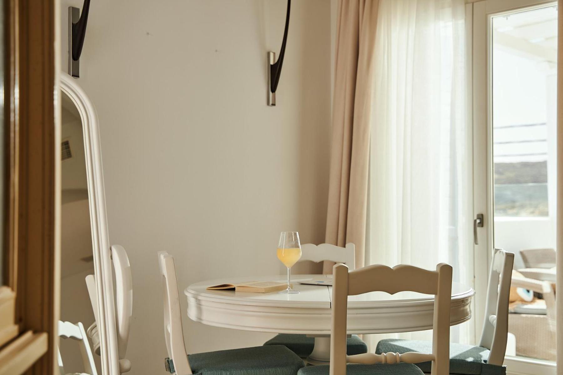 Arte & Mare Elia Luxury Suites And Villas Екстер'єр фото
